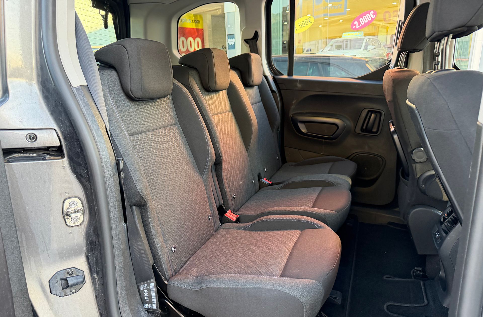Peugeot Rifter BlueHDi 130 Allure Standard - foto 16