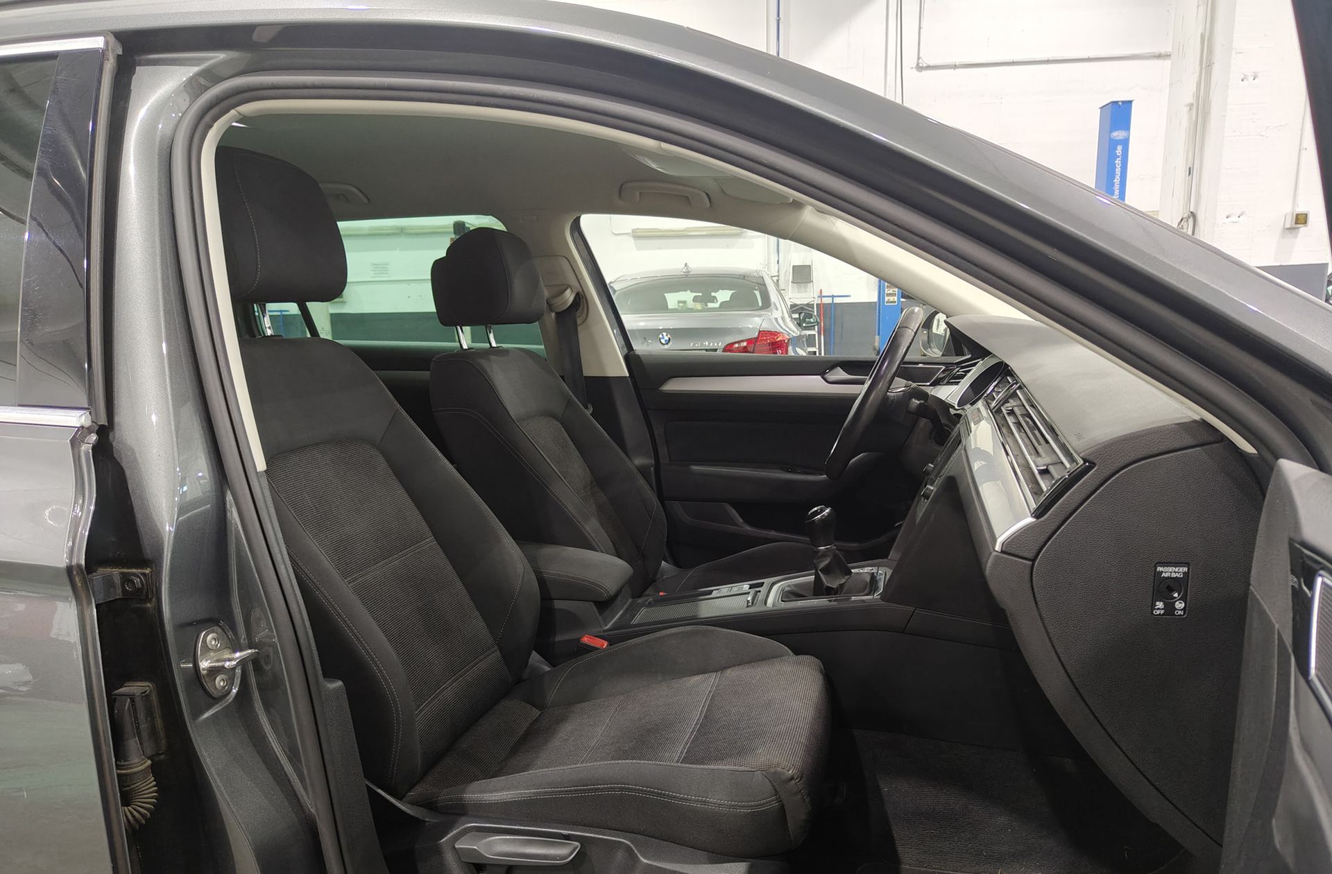 Volkswagen Passat Variant Advance 1.6 TDI BMT - foto 18