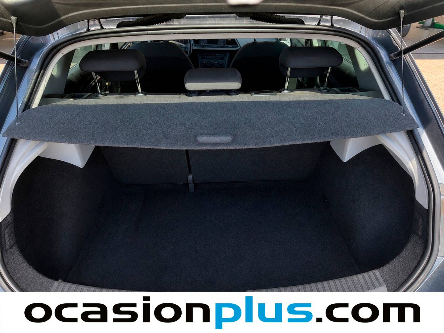 Fotos maletero Seat León Seat León 1.6 TDI S&S Reference (105 CV)