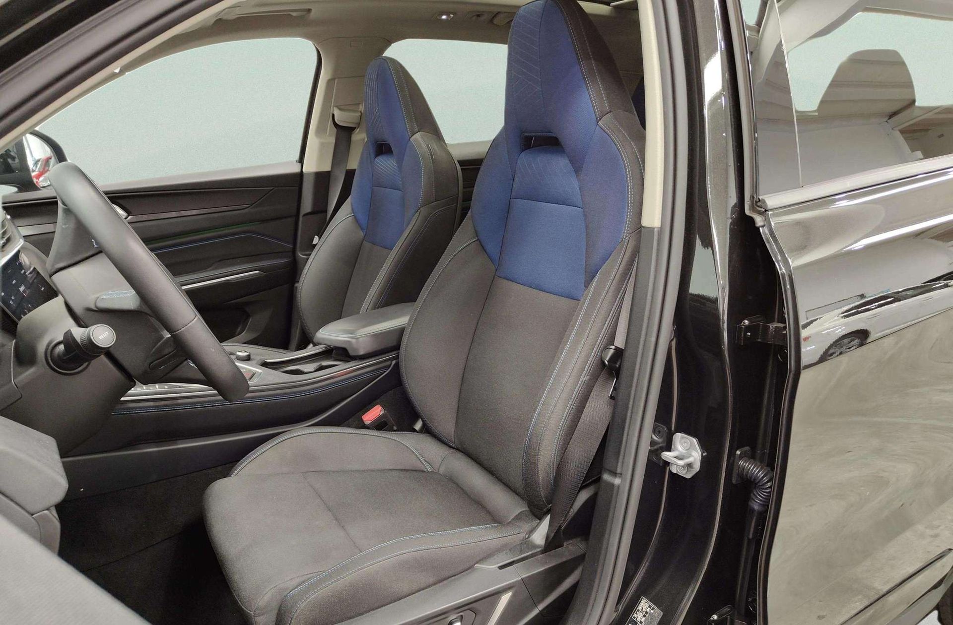 Lynk & Co 01 1.5 PHEV - foto 12
