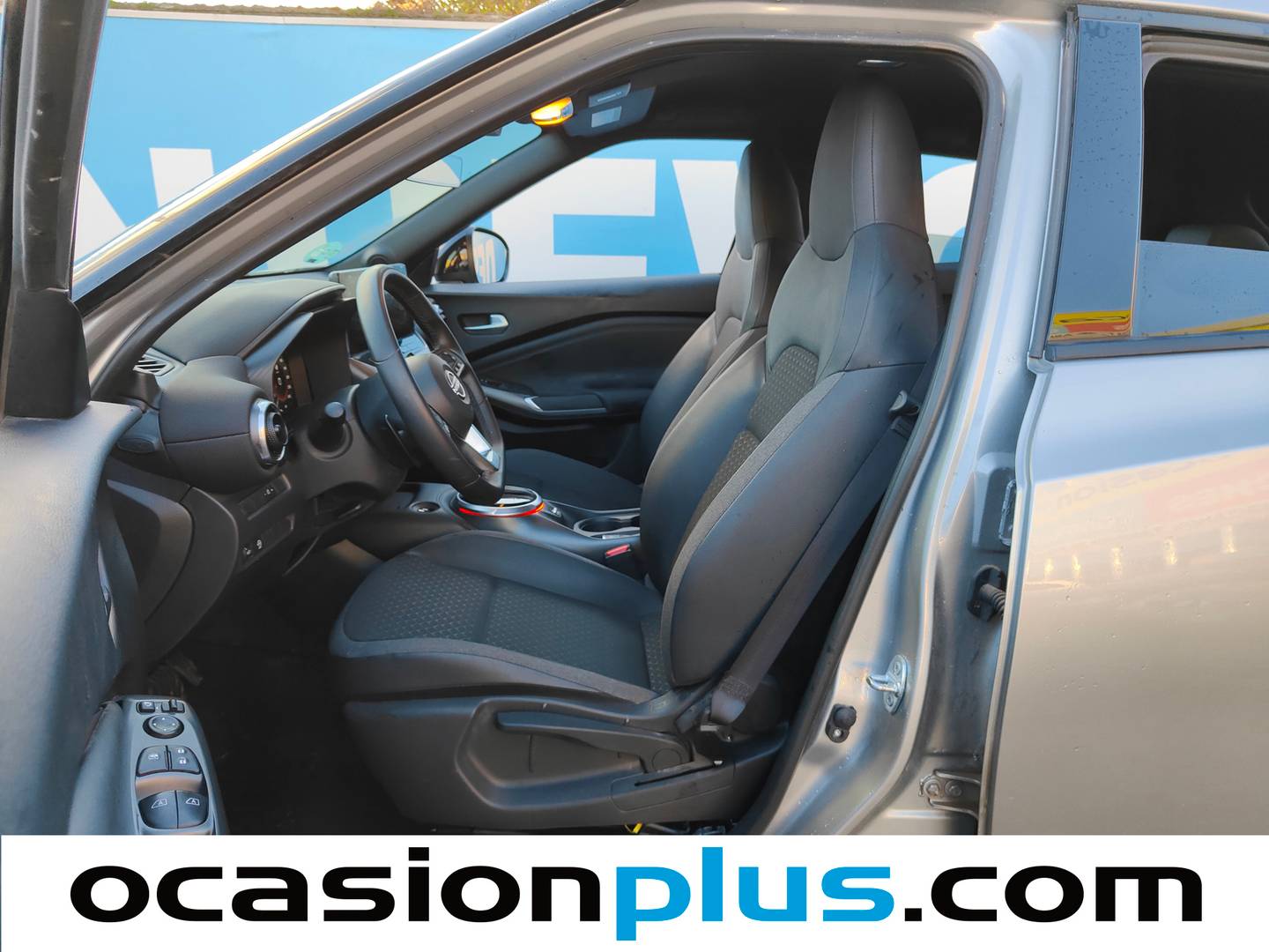 Foto Nissan JUKE Nissan Juke DIG-T N-Connecta 4x2 DCT (114 CV)