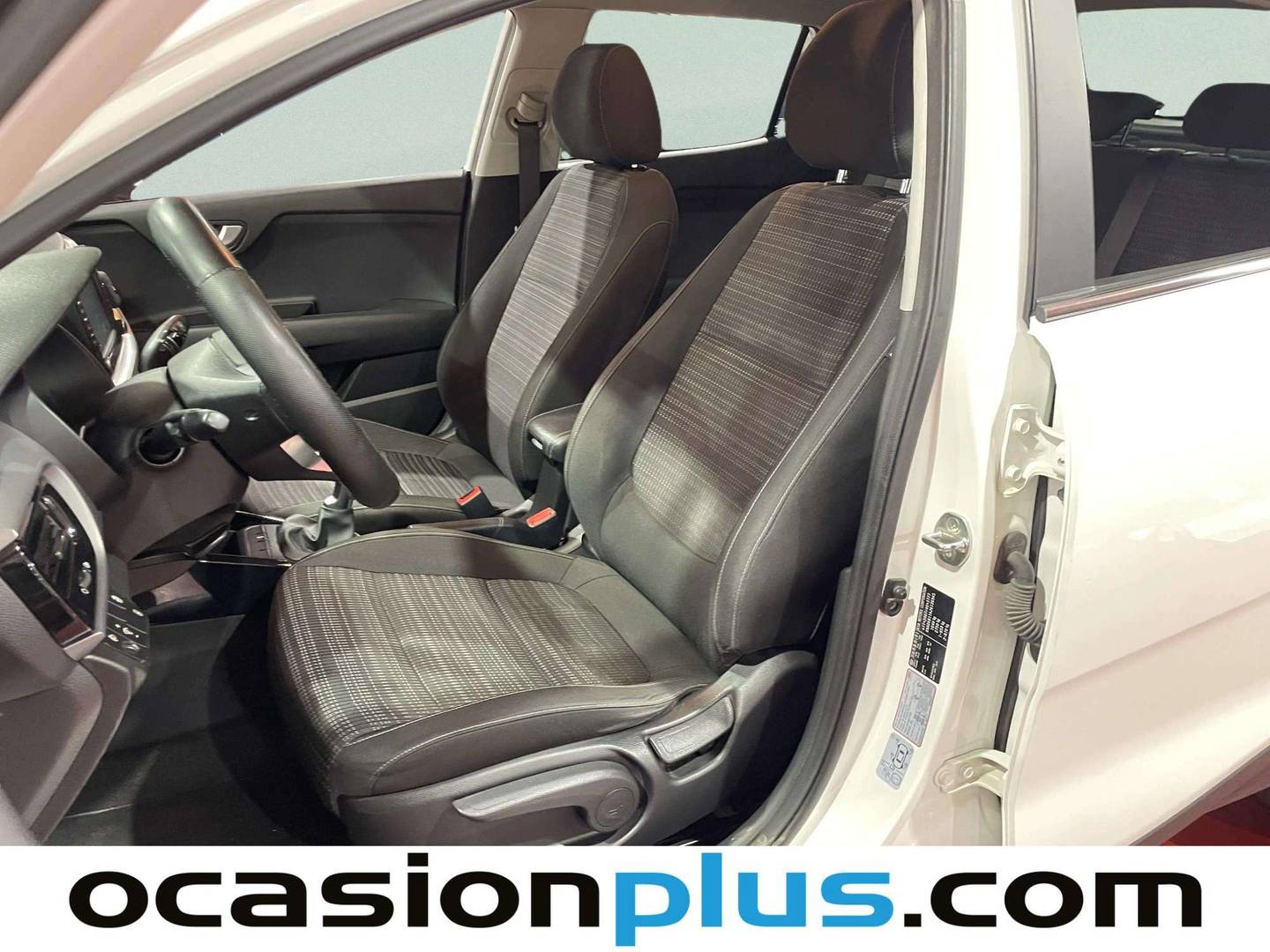 Foto KIA Stonic Kia Stonic 1.0 T-GDi Eco-Dynamic Drive  (120 CV)