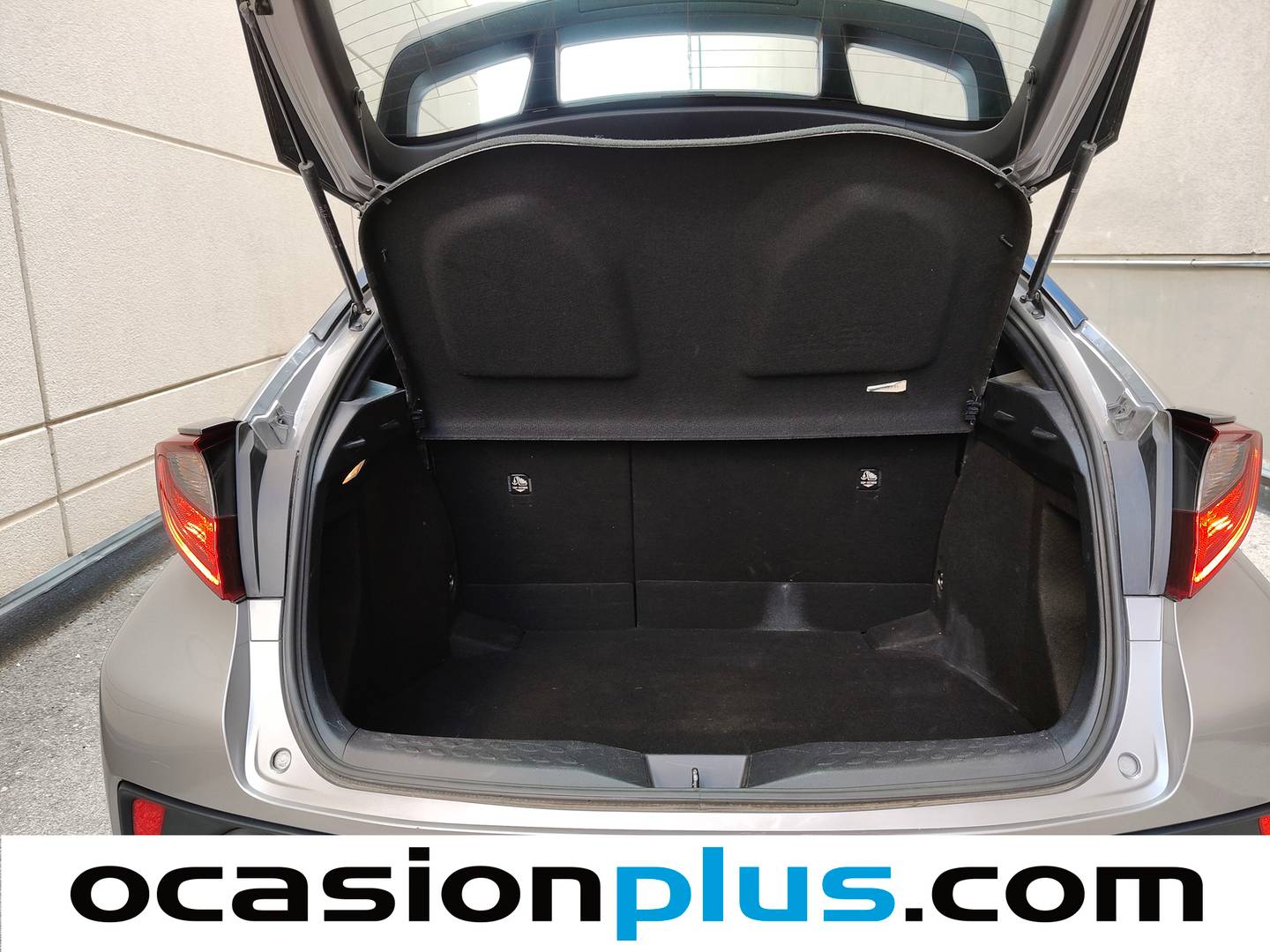 Fotos maletero Toyota C-HR Toyota C-HR 1.8 125H Active (122 CV)