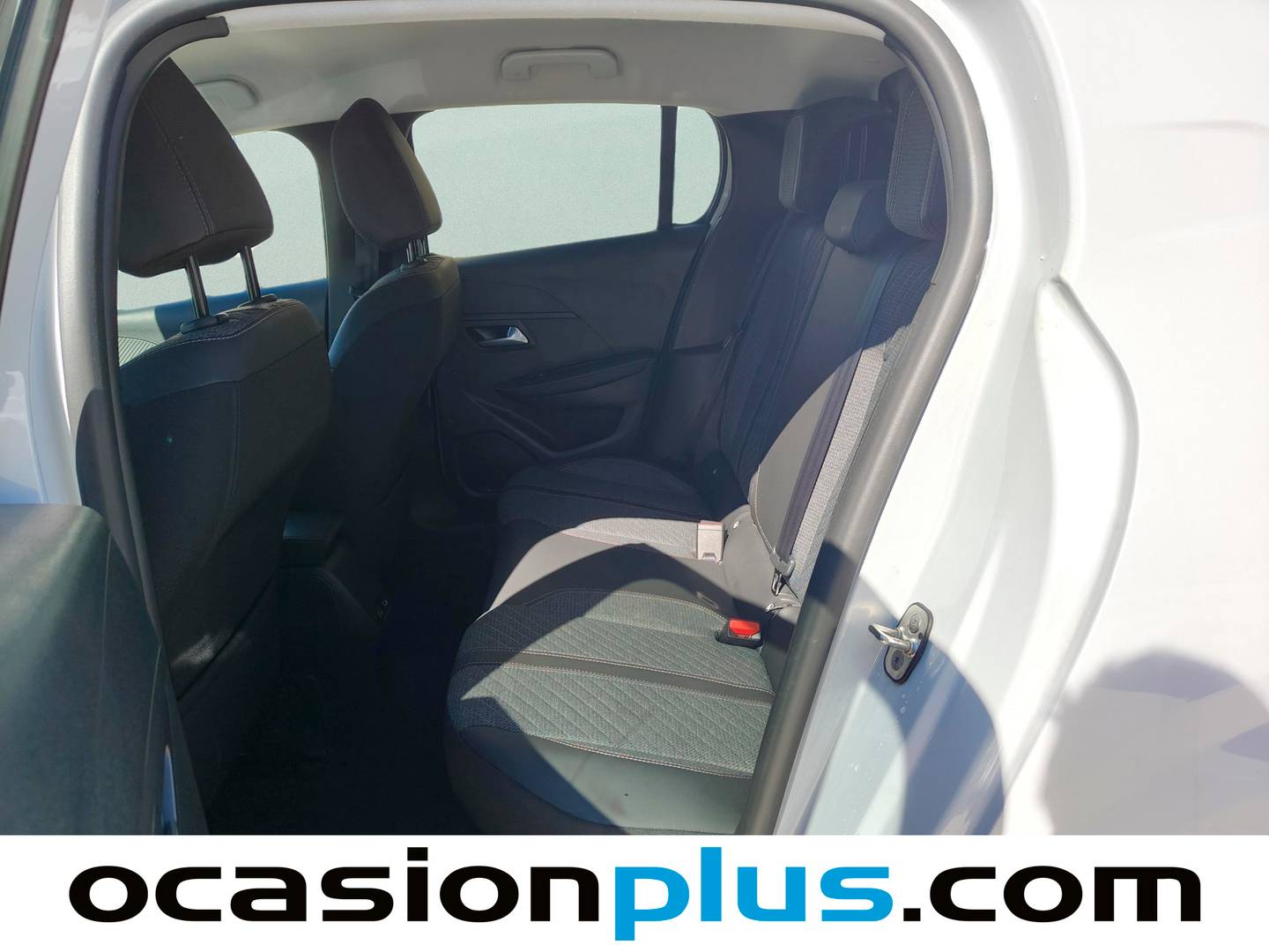 Foto asientos traseros Peugeot 208 Peugeot 208 PureTech 100 Allure (100 CV)