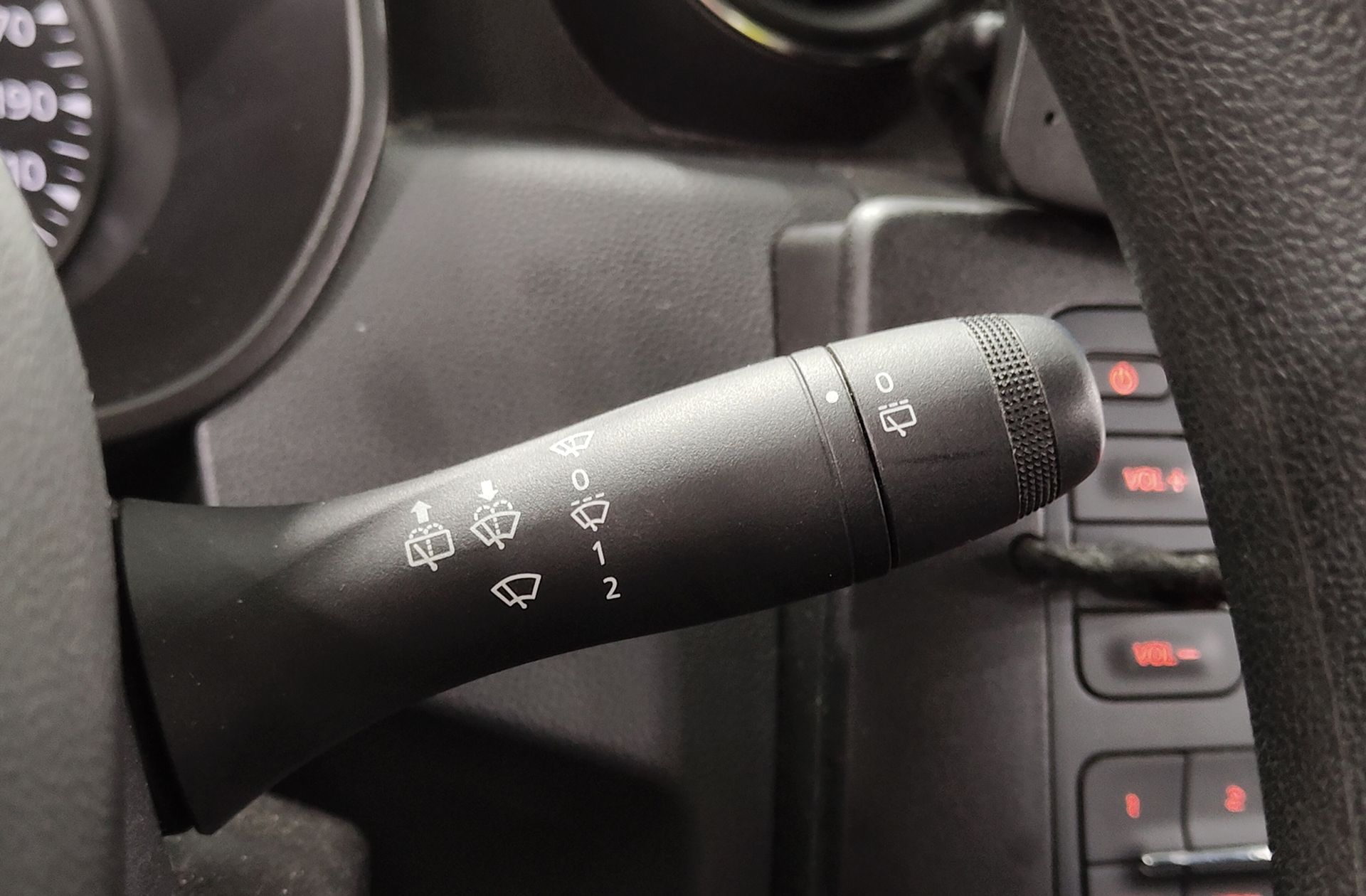 Dacia Duster Essential TCe 4x2 - foto 26
