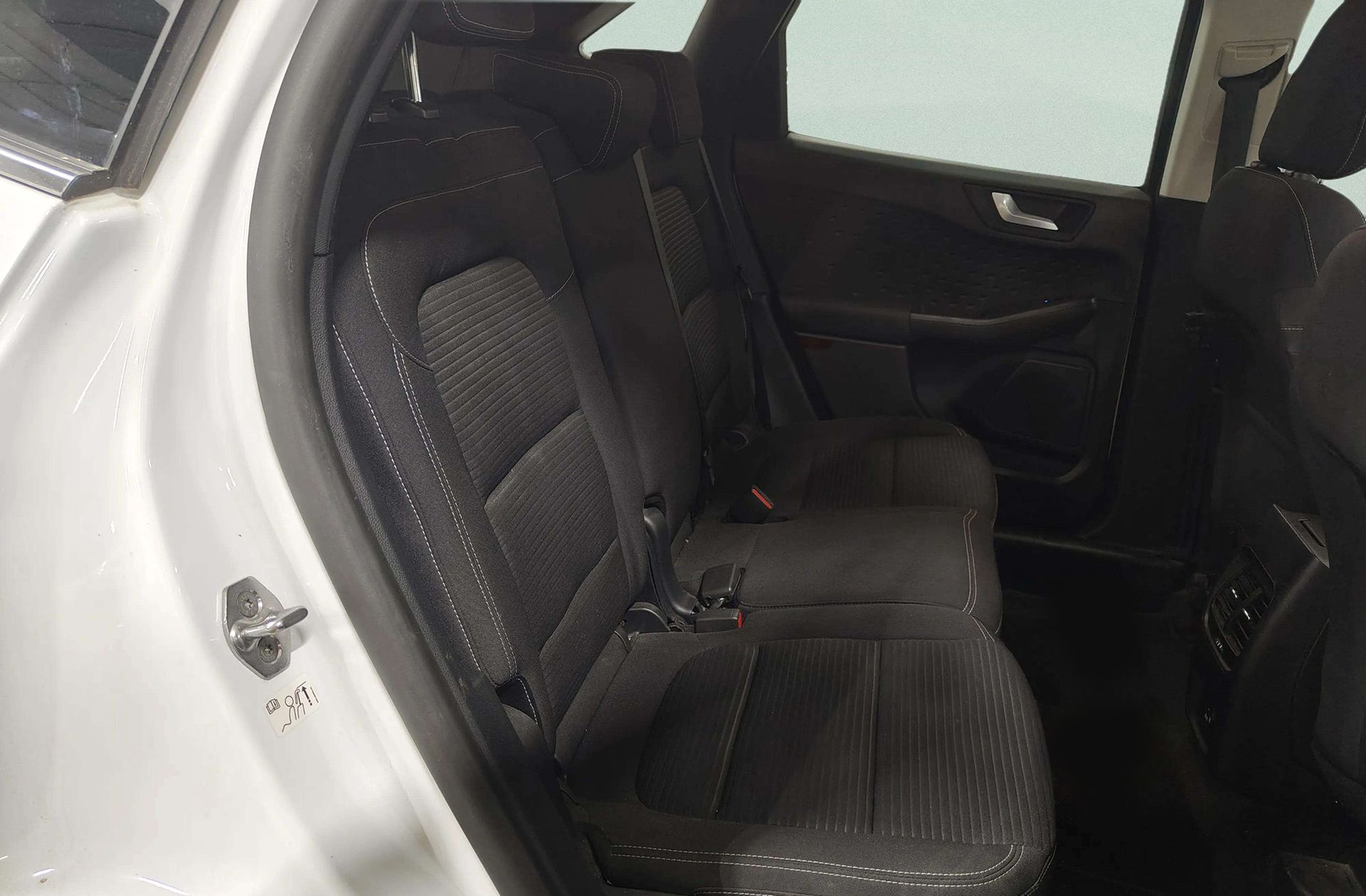 Ford Kuga 1.5 EcoBlue Titanium - foto 16