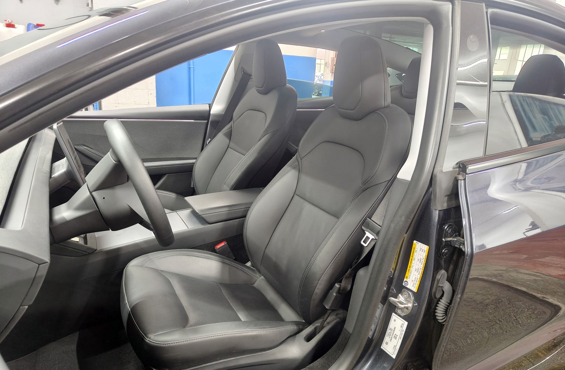 Tesla Model 3 RWD - foto 13
