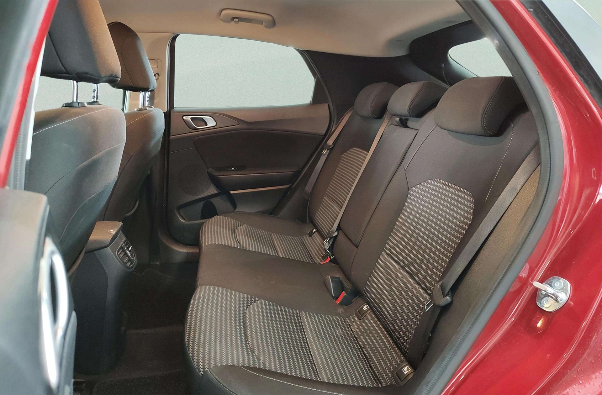 Kia XCeed 1.0 T-GDi Drive - foto 12