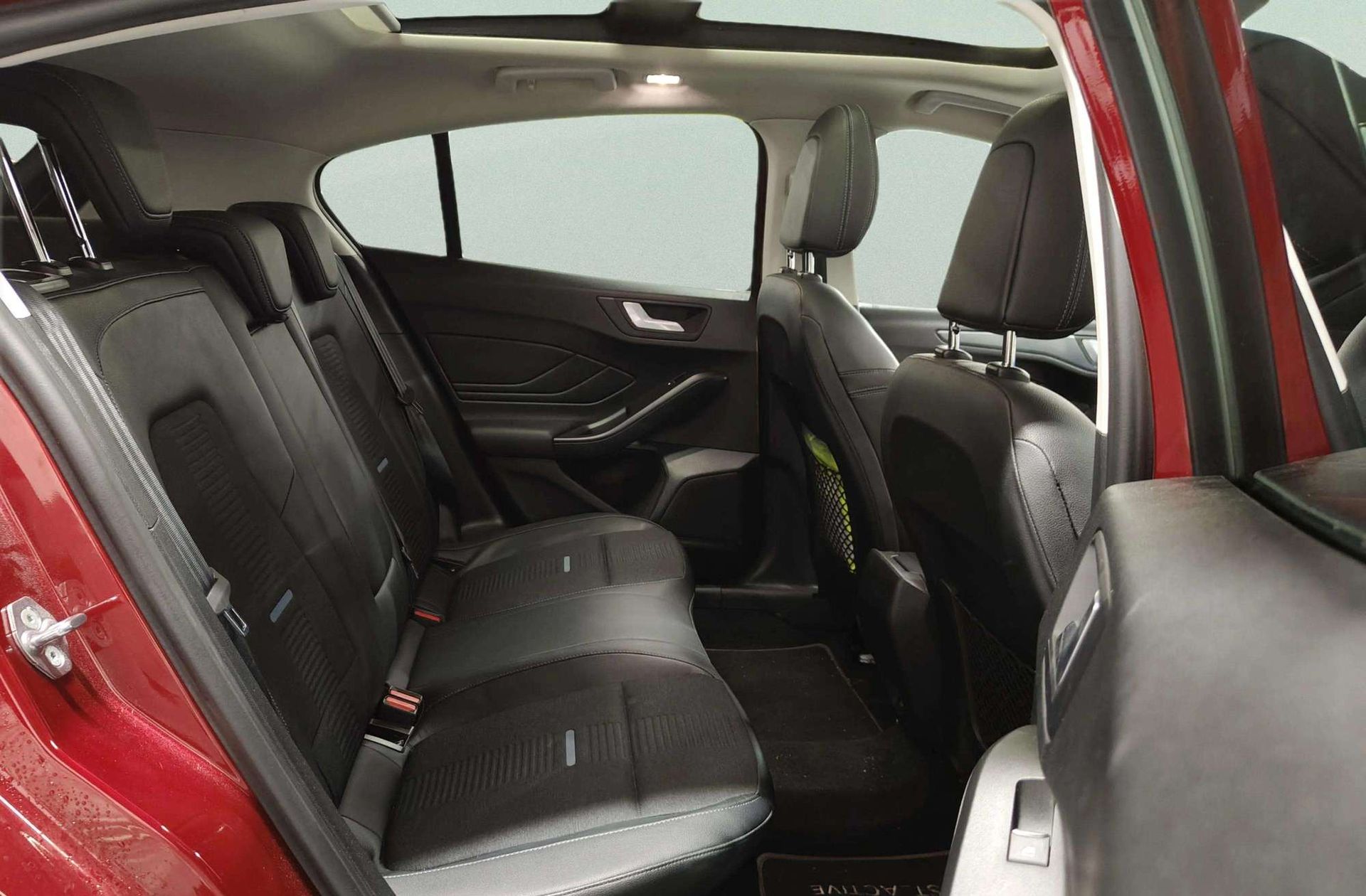 Ford Focus 2.0 EcoBlue Active - foto 22