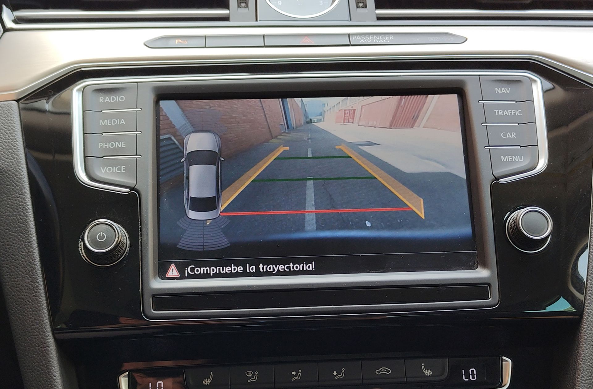 Volkswagen Passat Sport 2.0 TDI BMT - foto 9