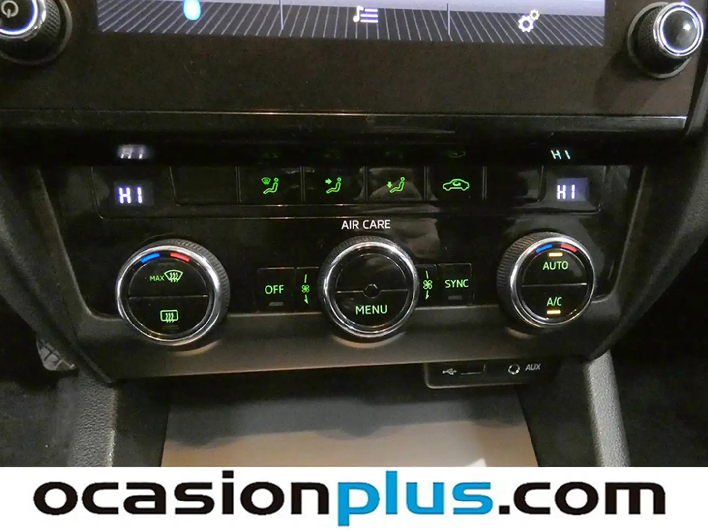 Foto Skoda Octavia Skoda Octavia Combi 1.4 TSI GNC Like (110 CV)