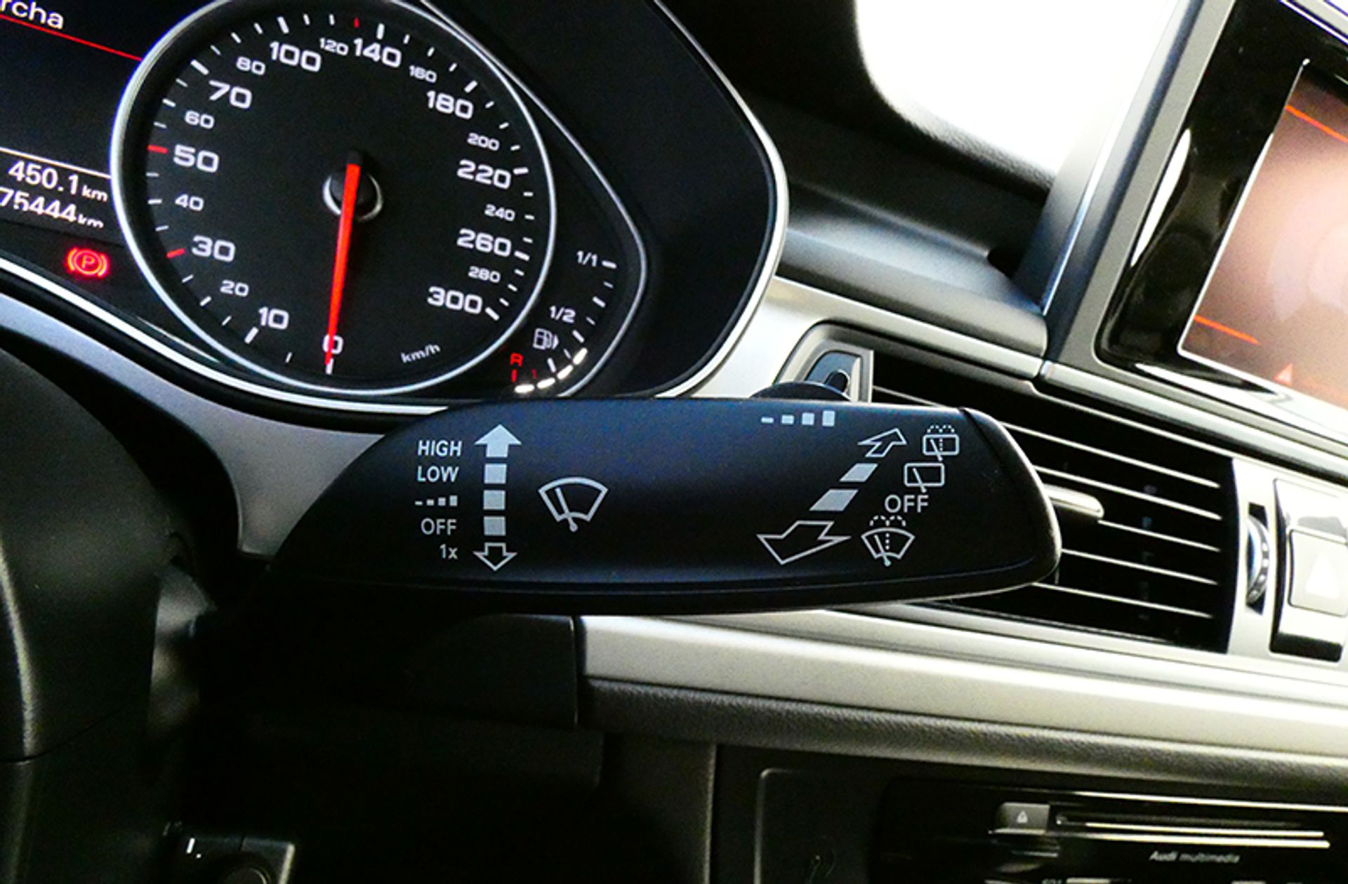 Audi A6 Avant 3.0 TDI quattro S tronic - foto 24