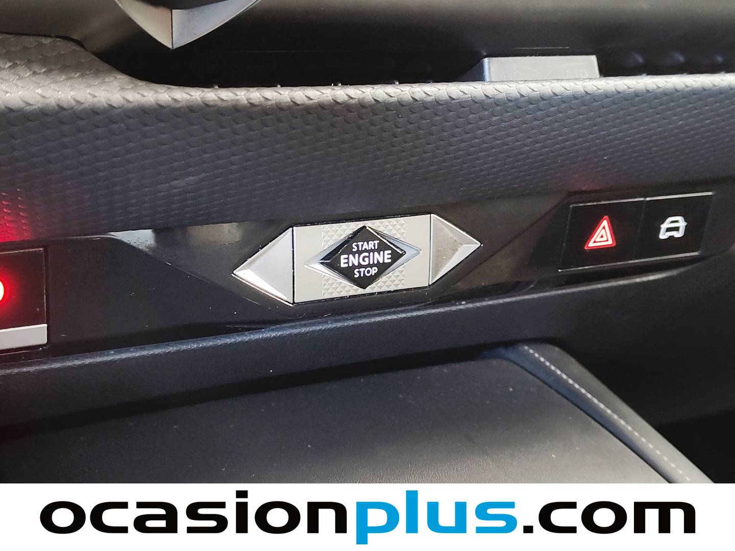 Foto DS DS 4 DS DS4 BlueHDi 130 Trocadero Auto  (130 CV)