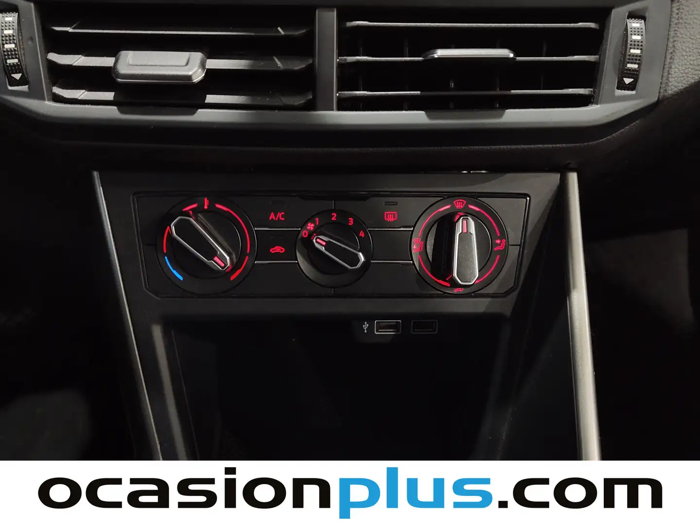 Foto Volkswagen Polo Volkswagen Polo Advance 1.0 TSI (95 CV)