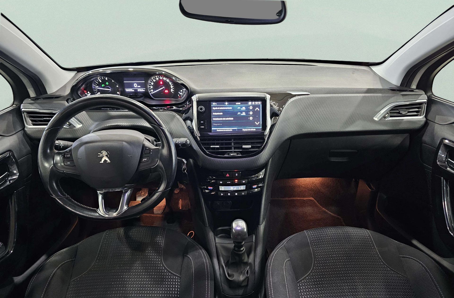 Peugeot 208 BlueHDi 100 Tech Edition - foto 6