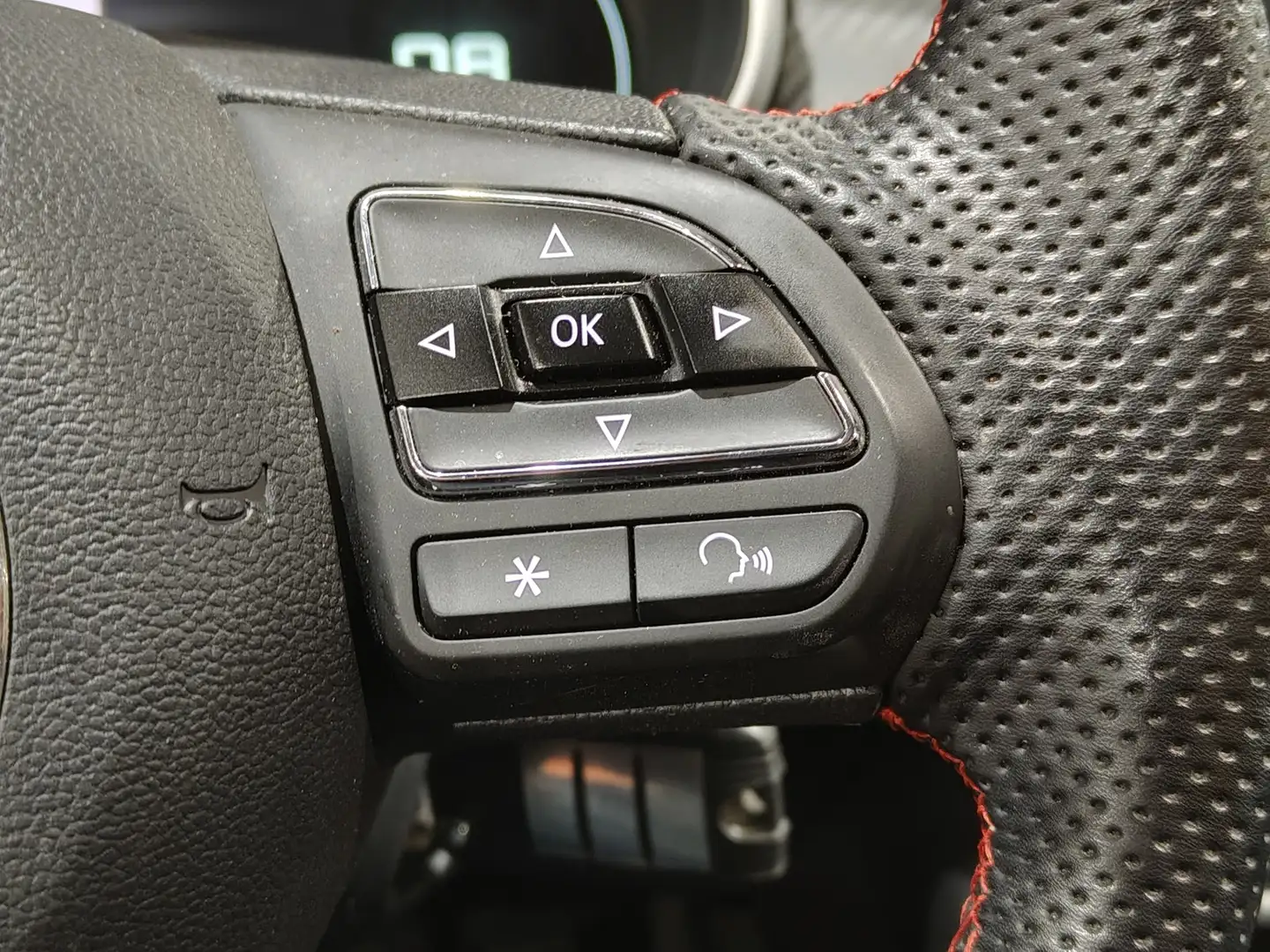 Foto MG ZS MG ZS 1.5 Luxury (106 CV)