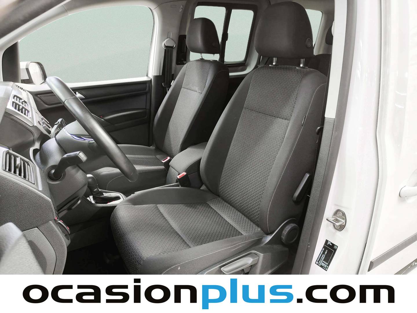 Foto asientos delanteros Volkswagen Caddy Volkswagen Caddy Outdoor 2.0 TDI BMT (150 CV) DSG