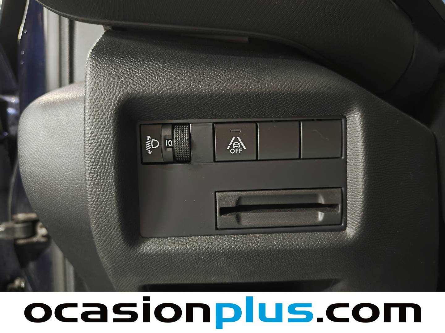 Foto Citroën C5 Aircross Citroen C5 Aircross BlueHdi 130 S&S C Series EAT8 (131 CV)