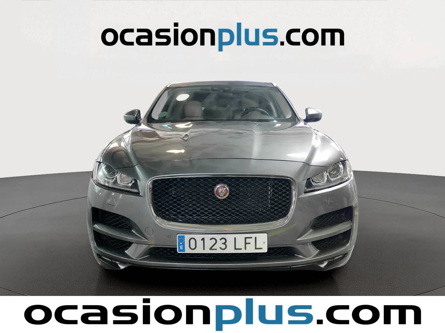 Foto Jaguar F-Pace Jaguar F-PACE 2.0T i4 Prestige AWD Auto (250 CV)