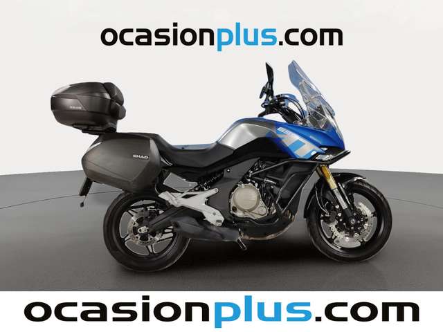 CFMoto 650MT (57 CV) de segunda mano