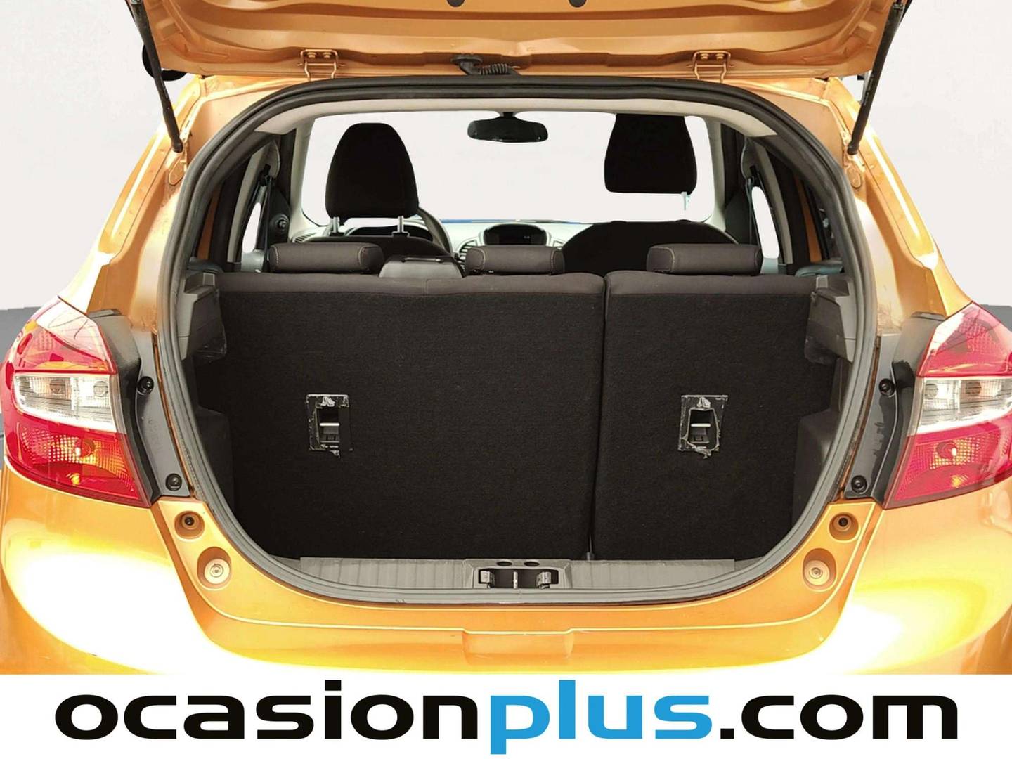 Foto asientos delanteros Ford Ka+ Ford Ka+ 1.2 Ti-VCT Ultimate (85 CV)