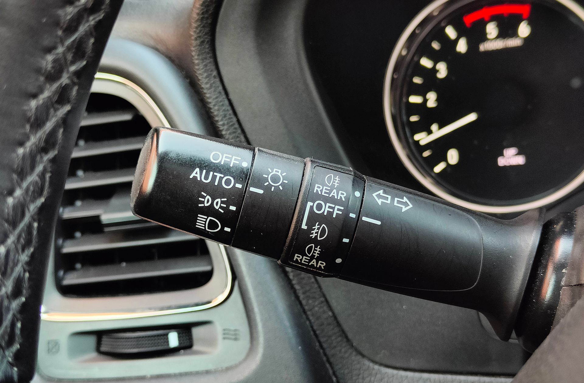 Honda HR-V 1.6 i-DTEC Executive - foto 26