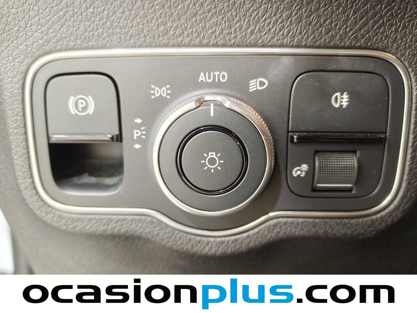 Foto Mercedes GLB Mercedes-Benz GLB GLB 220 D 4MATIC (190 CV)