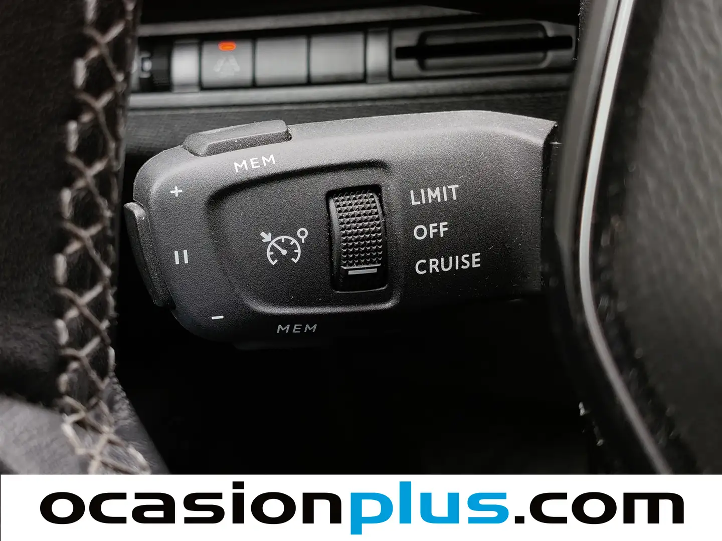 Foto Peugeot 3008 Peugeot 3008 PureTech 130 S&S Allure Pack (130 CV)