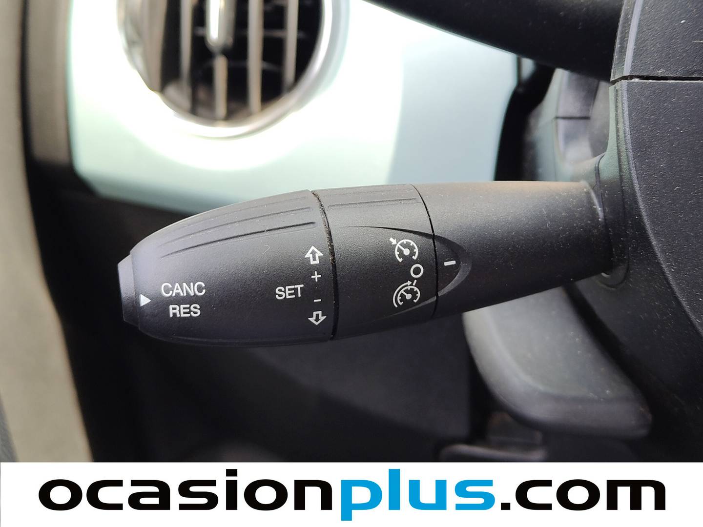 Equipamiento del Fiat 500 Fiat 500 1.0 Hybrid Dolcevita (70 CV)