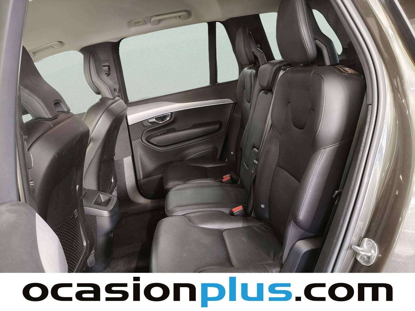 Foto asientos traseros Volvo XC90 Volvo XC90 B5 D Momentum Pro AWD Auto (235 CV)