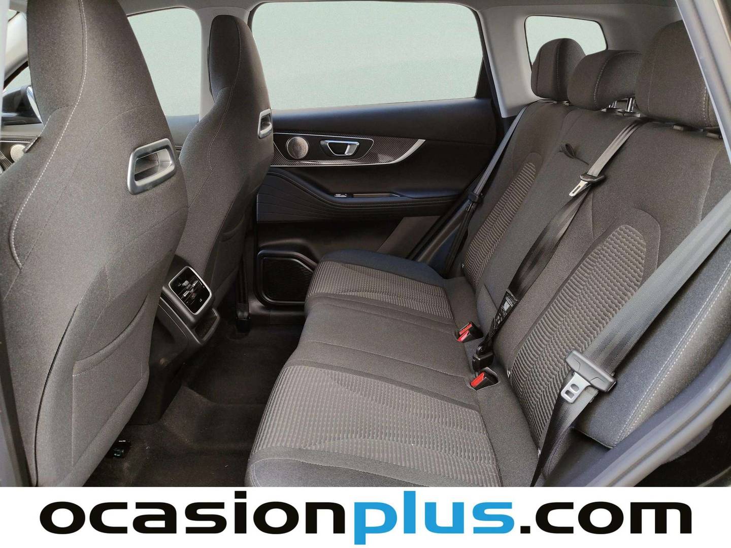 Foto asientos traseros EBRO S700 EBRO S700 1.6 TGDI Comfort DCT (147 CV)