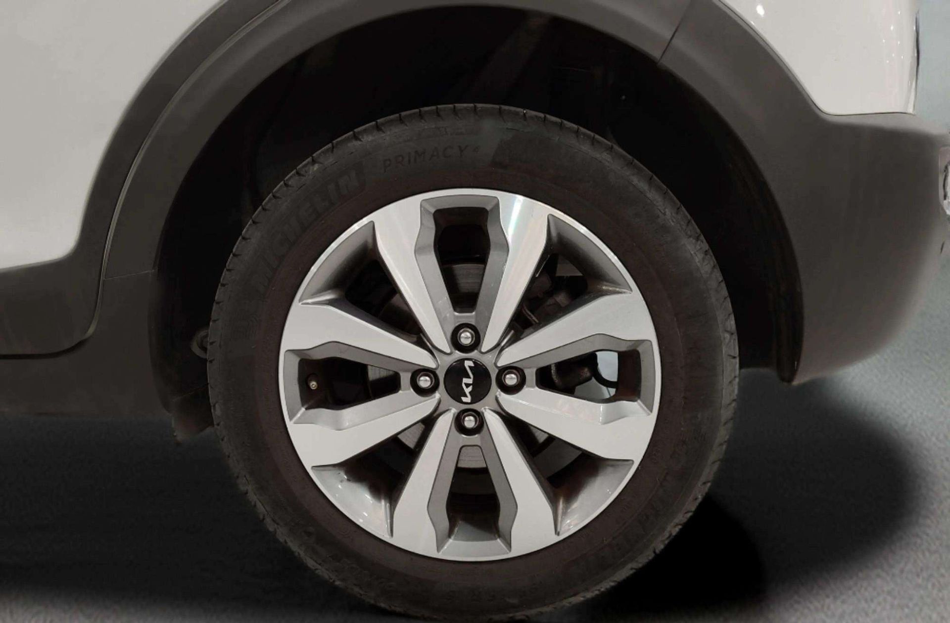 Kia Stonic 1.0 T-GDi MHEV Drive - foto 35