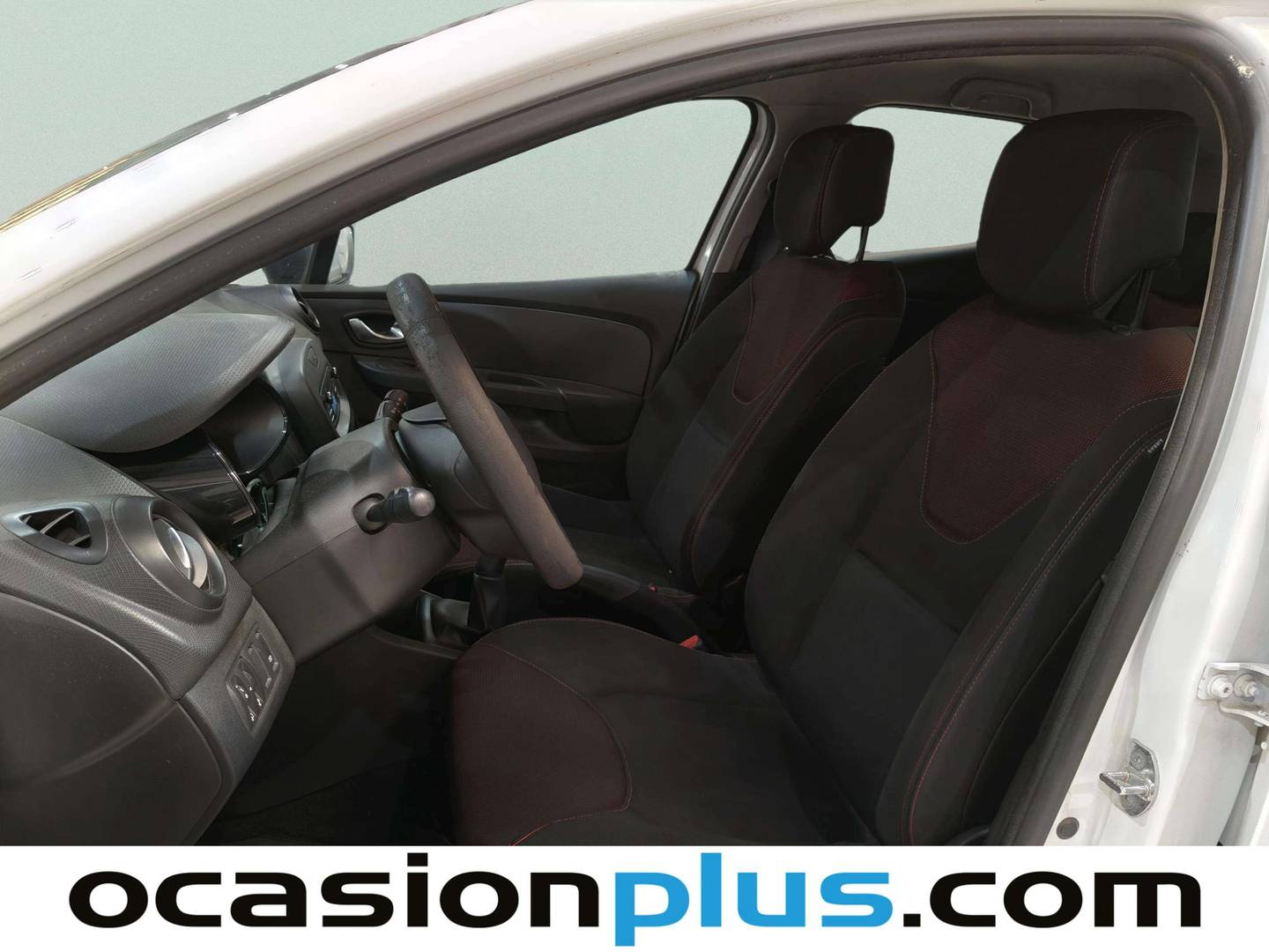 Foto asientos delanteros Renault Clio Renault Clio Business Energy dCi (75 CV)