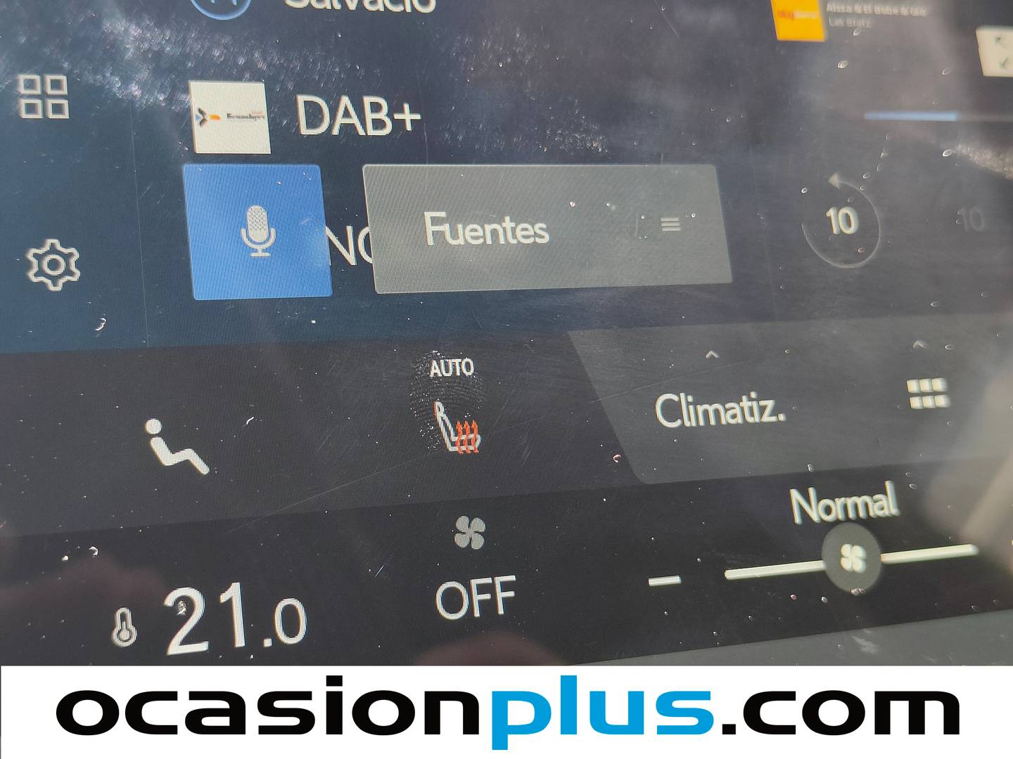 Paquetes del Lexus LBX Lexus LBX 1.5 HEV Emotion+  (136 CV)