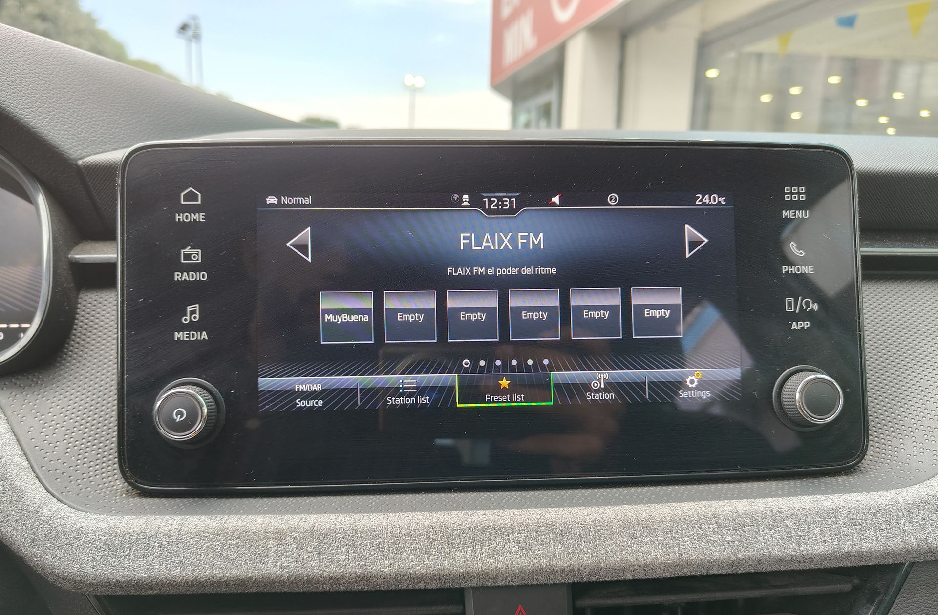 Škoda Scala 1.0 TSI Selection - foto 31