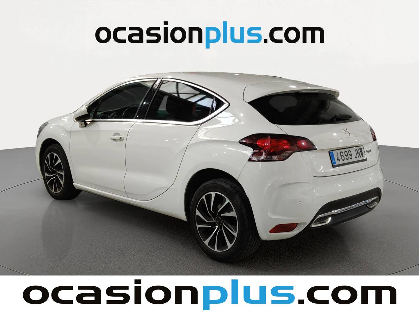 Foto trasera DS DS 4 DS DS4 PureTech 130 S&S Desire  (131 CV) izquierda