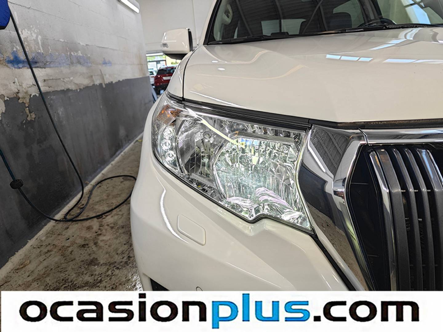 Foto Toyota Land Cruiser Toyota Land Cruiser 2.8 D-4D VXL Auto (177 CV)