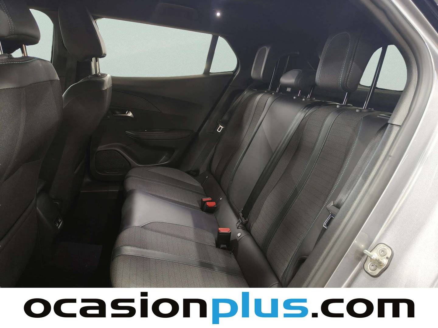 Foto Peugeot 2008 Peugeot 2008 PureTech 100 S&S Allure (100 CV)