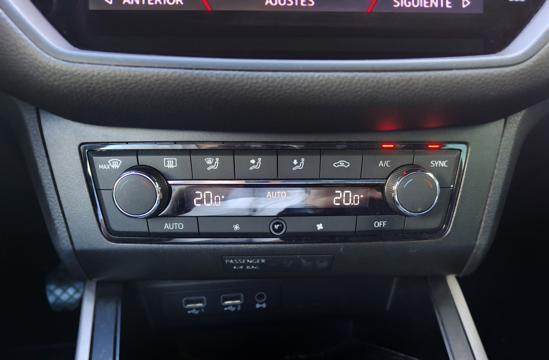 SEAT Arona 1.6 TDI Ecomotive FR - foto 35