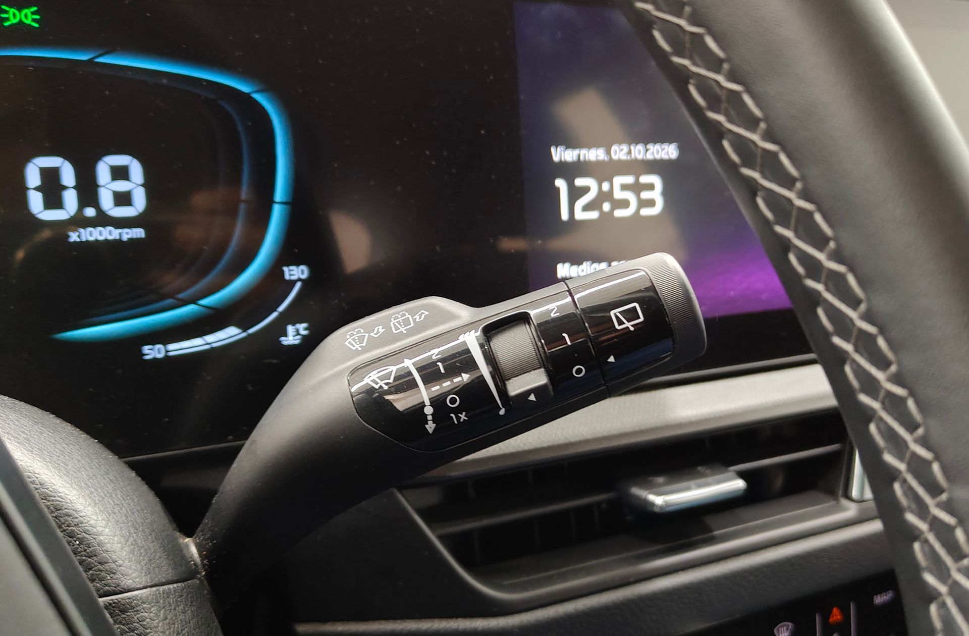 Kia Stonic 1.0 T-GDi MHEV Concept - foto 26