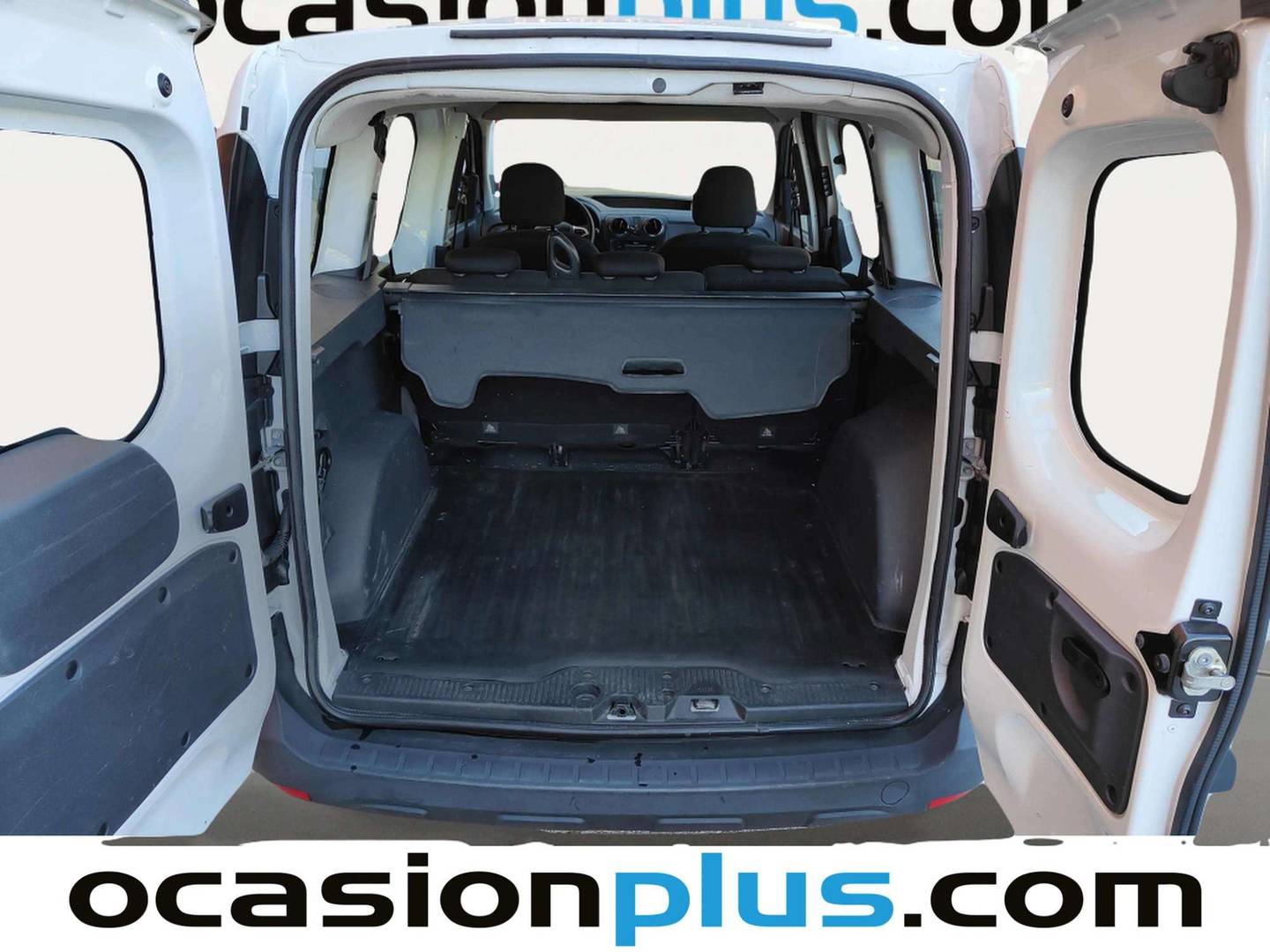 Foto asientos delanteros Dacia Dokker Dacia Dokker Essential 1.6 (100 CV) GLP