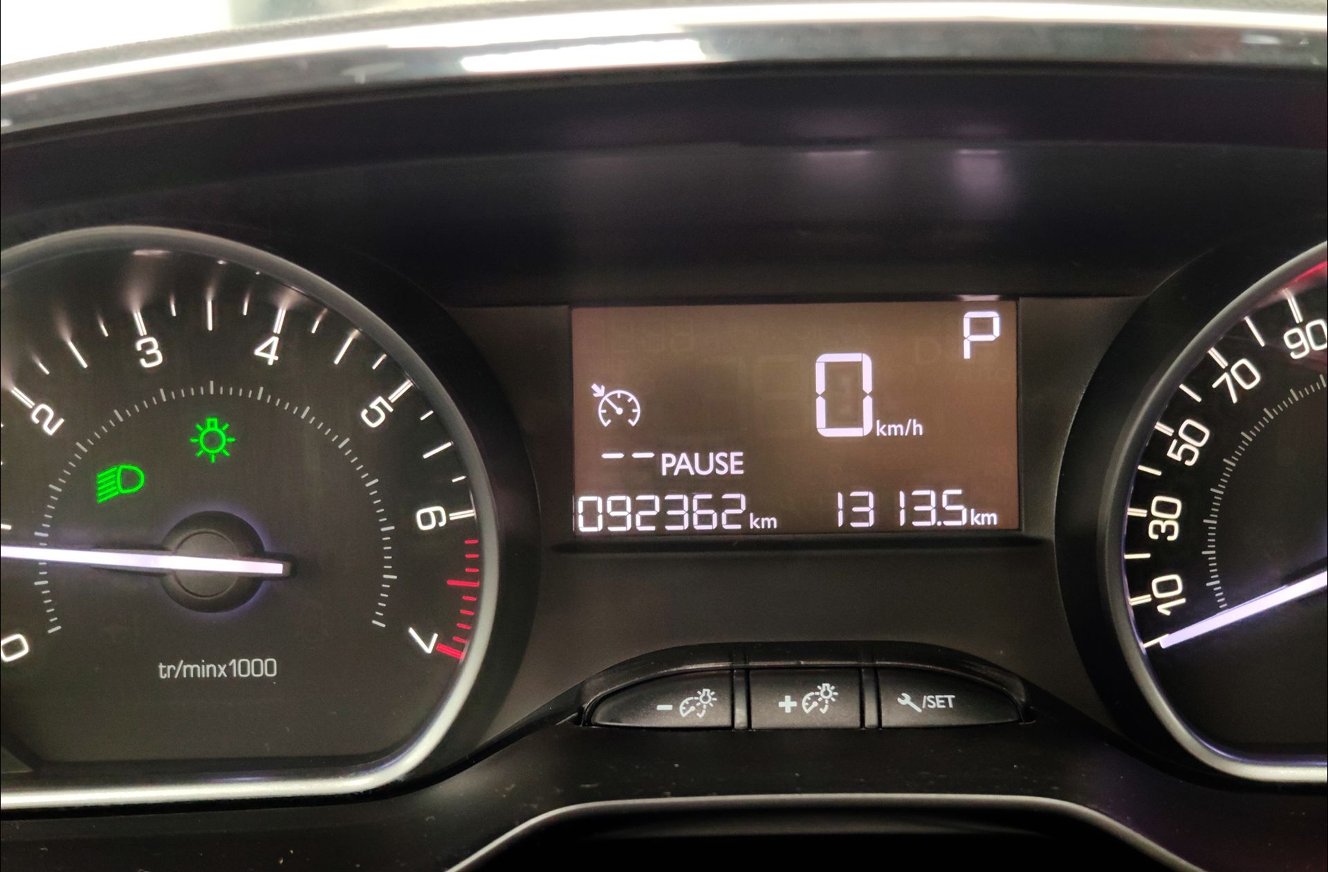Peugeot 2008 PureTech 110 Style EAT6 - foto 11