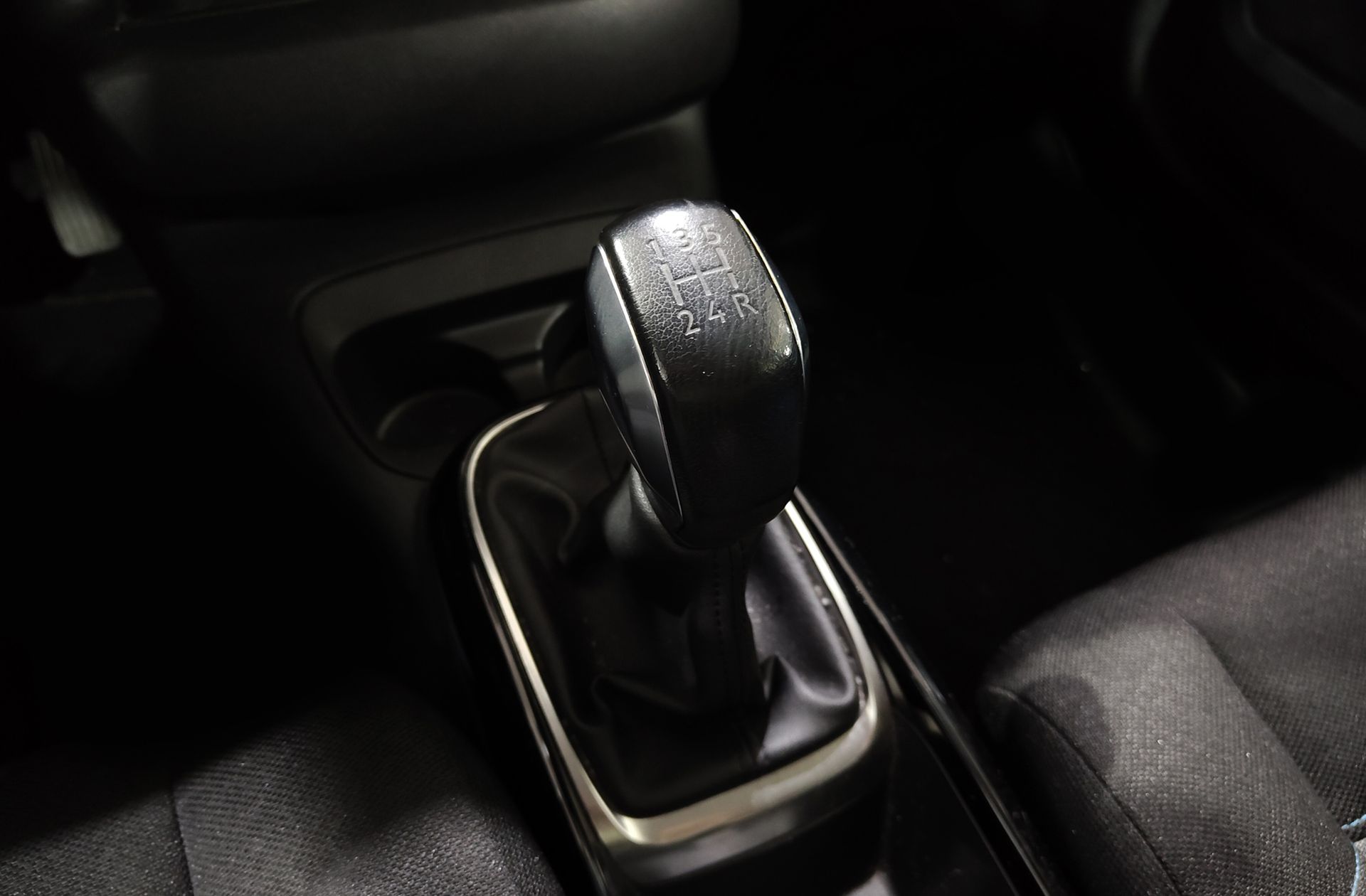 Citroën C4 Cactus BlueHDi 100 Shine - foto 5