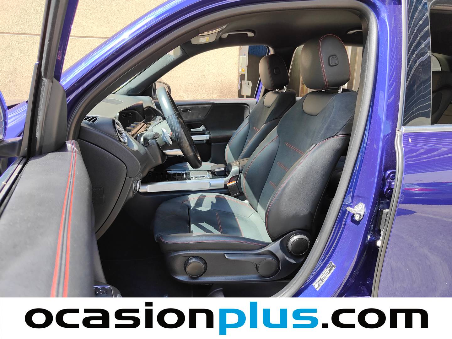 Foto asientos delanteros Mercedes GLB Mercedes GLB 220 D 4MATIC (190 CV) Pack AMG