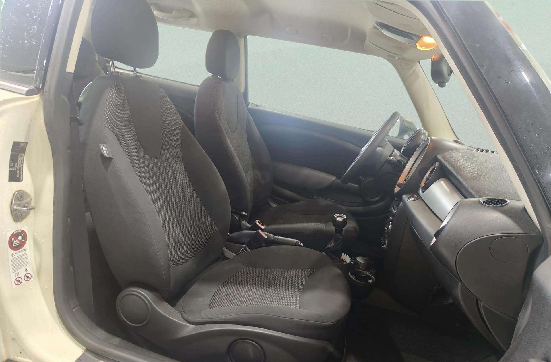 MINI Cooper One - foto 13