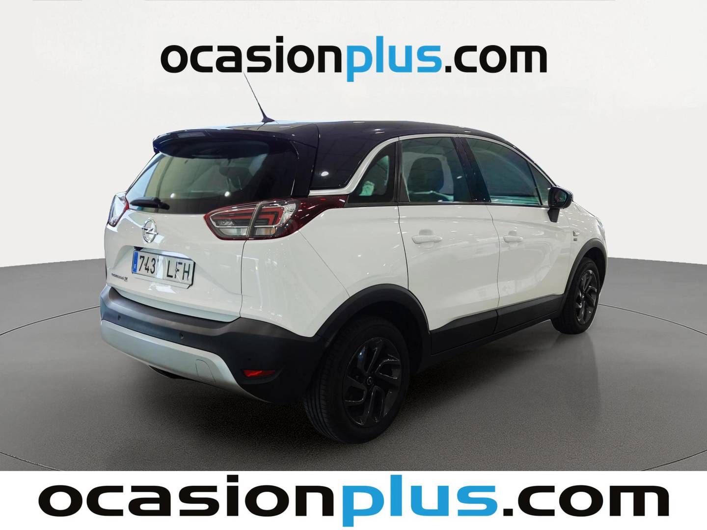 Foto trasera Opel Crossland X Opel Crossland X 1.2 S&S Design Line 120 Aniversario (110 CV) derecha