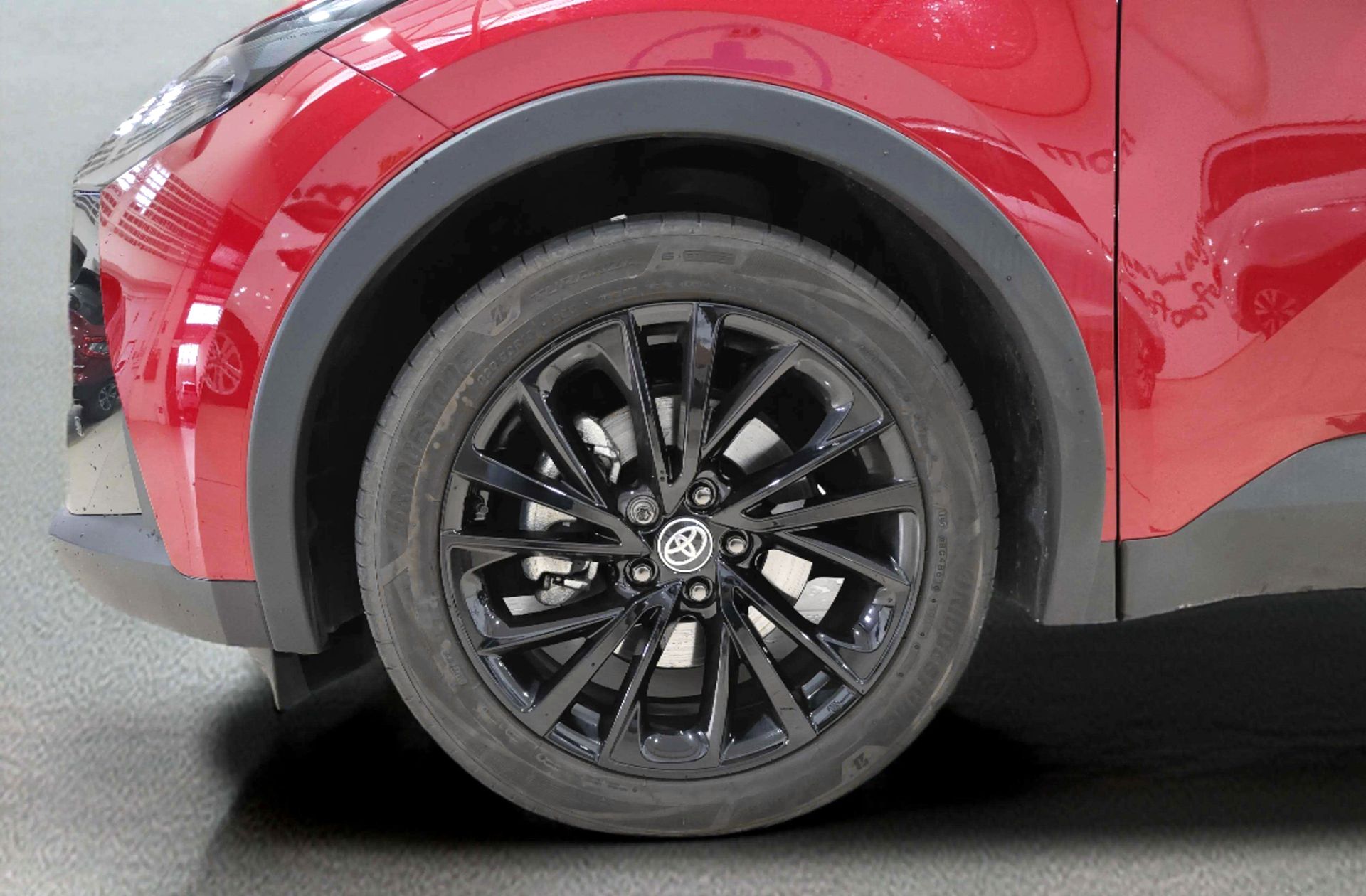 Toyota C-HR 220PH GR Sport - foto 41