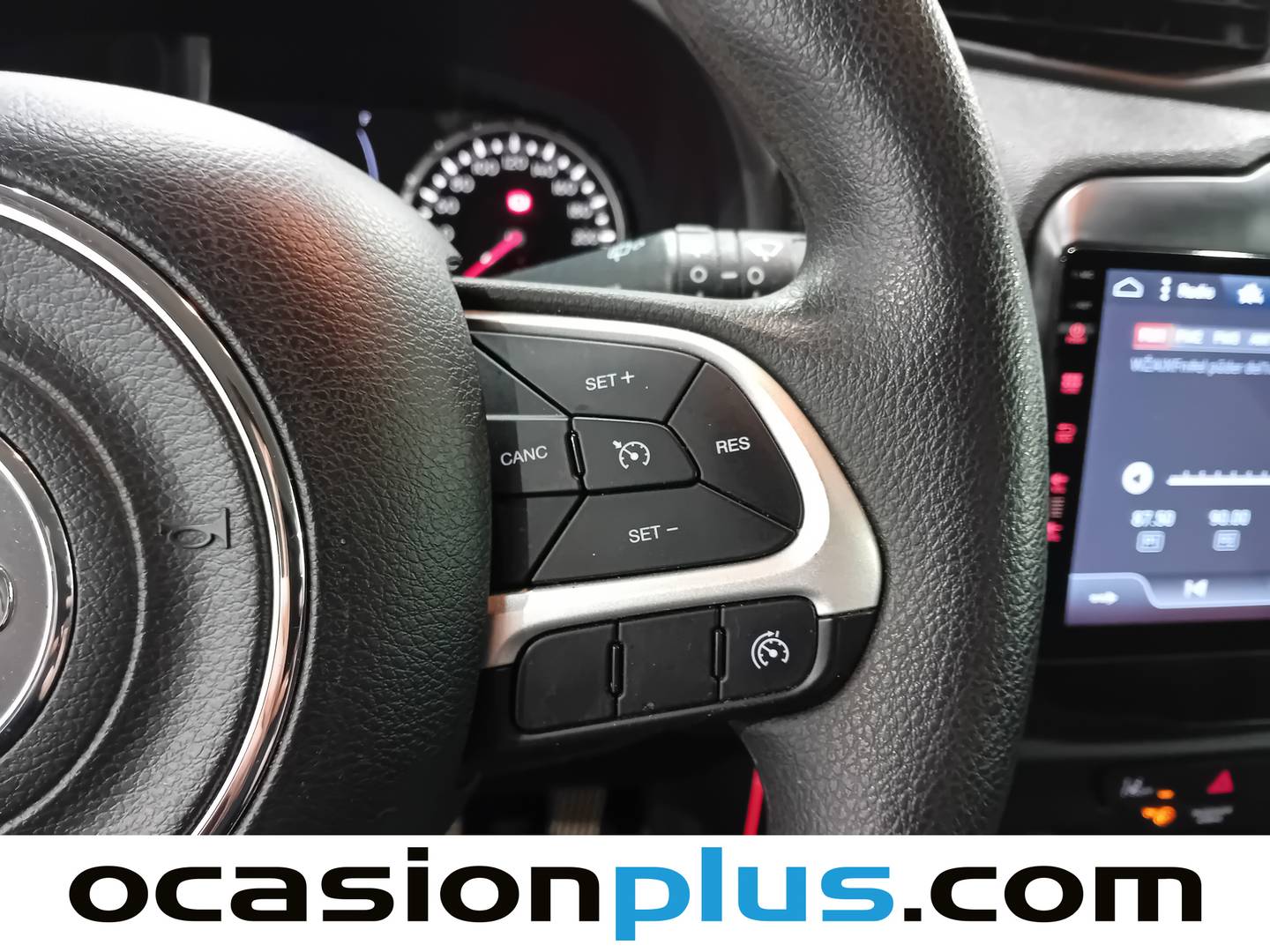 Equipamiento del Jeep Renegade Jeep Renegade 1.0G Sport 4x2 (120 CV)