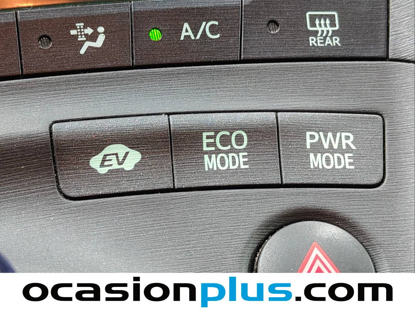 Extras del Toyota Prius Toyota Prius 1.8 HSD EXECUTIVE (136 CV)