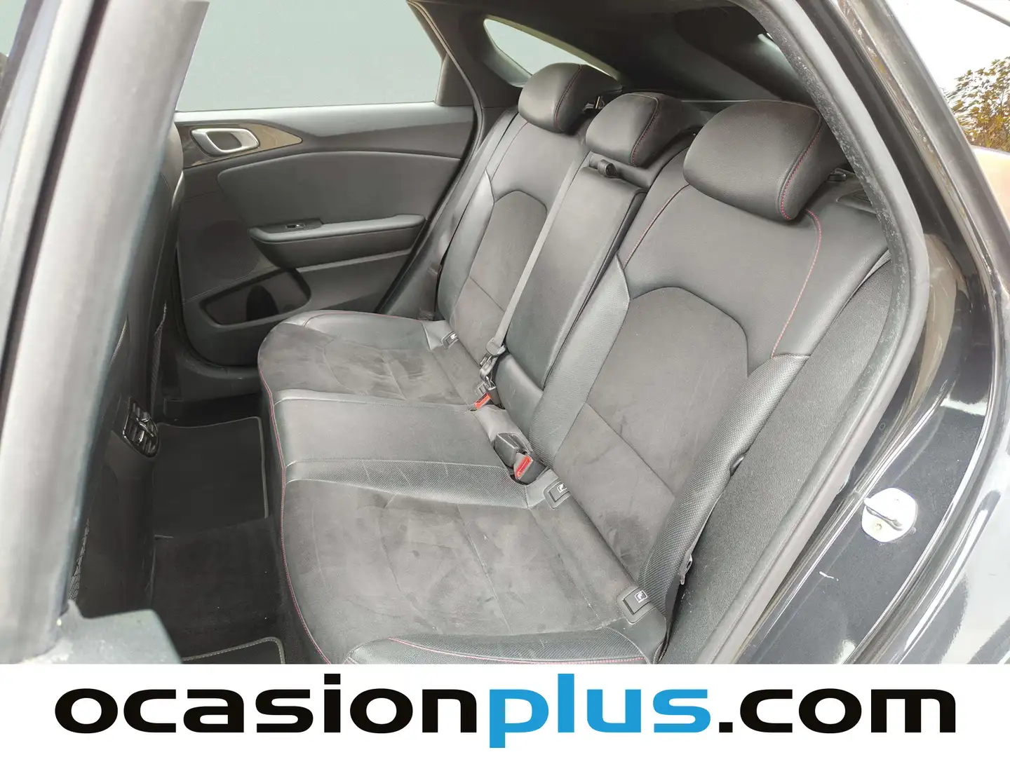 Foto KIA ProCeed Kia ProCeed 1.6 T-GDI GT DCT (204 CV)